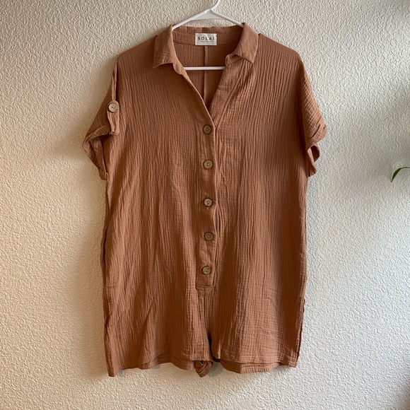 Button down romper - Picture 1 of 2